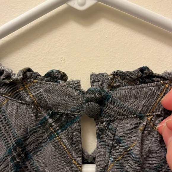 Torrid Gray Plaid Women's Top - Picture 8 of 13